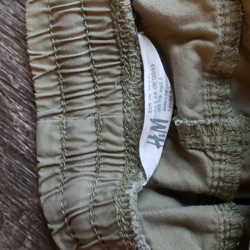 H&M Pants - Picture 4 of 4